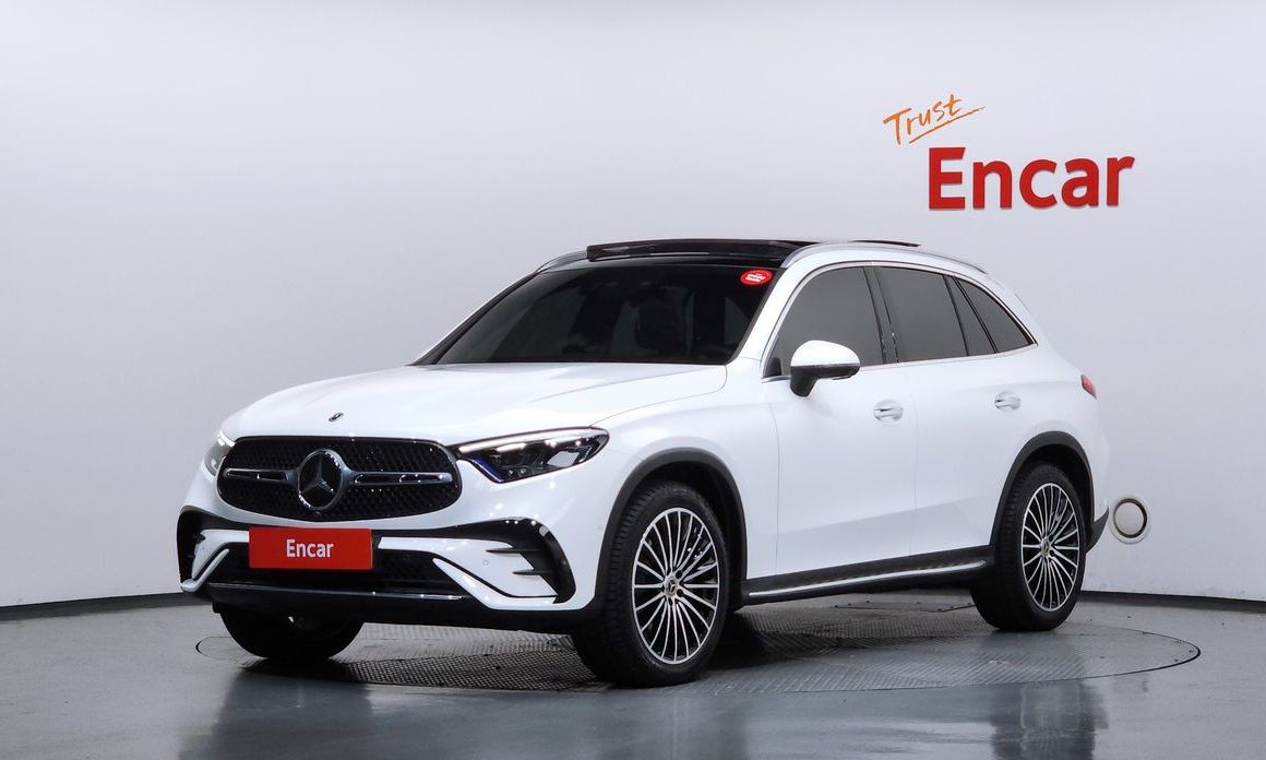 Mercedes-Benz GLC-Class 2023