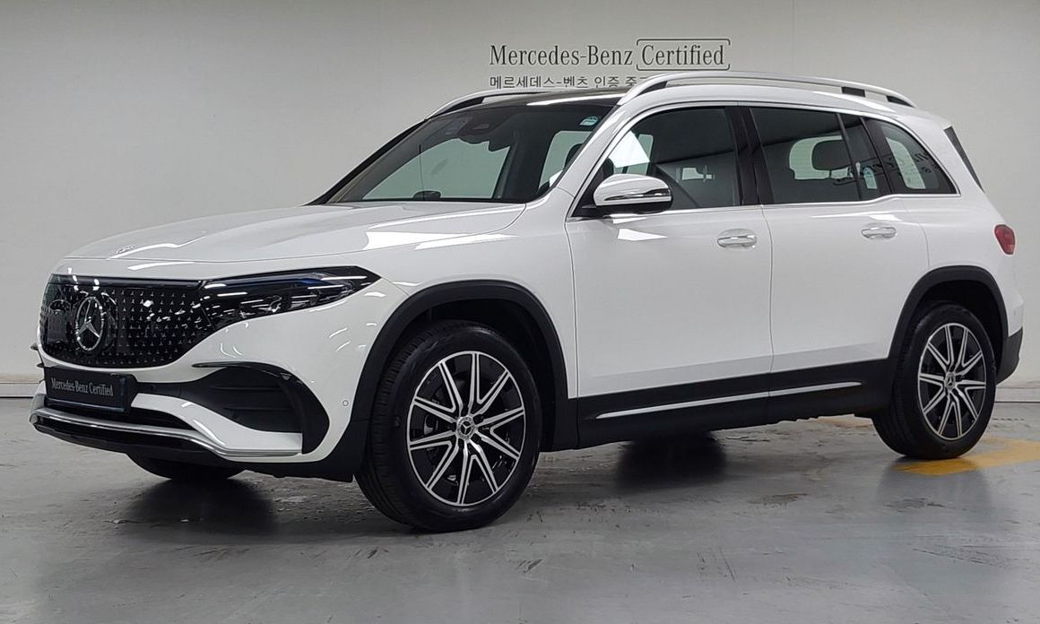 Mercedes-Benz EQB 2026