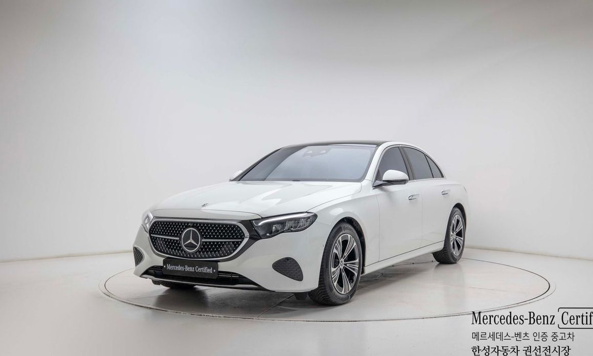 Mercedes-Benz E-Class 2025