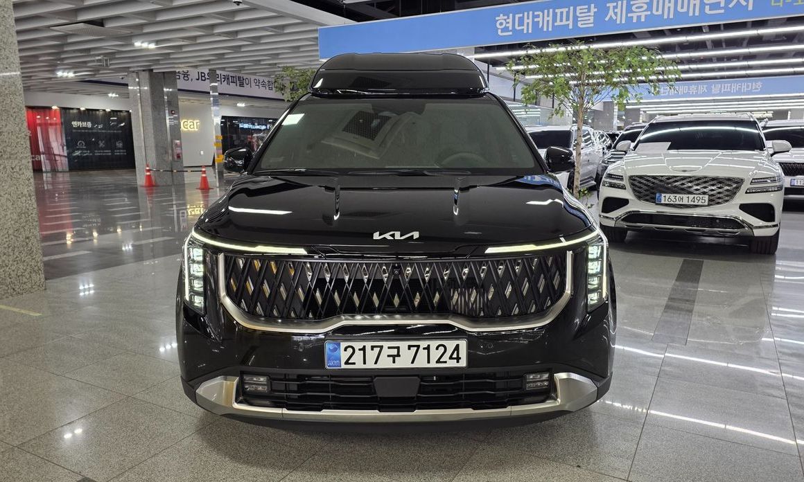 Kia Canival 2025