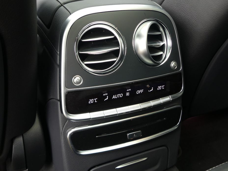 Mercedes-Benz S-Class 2020