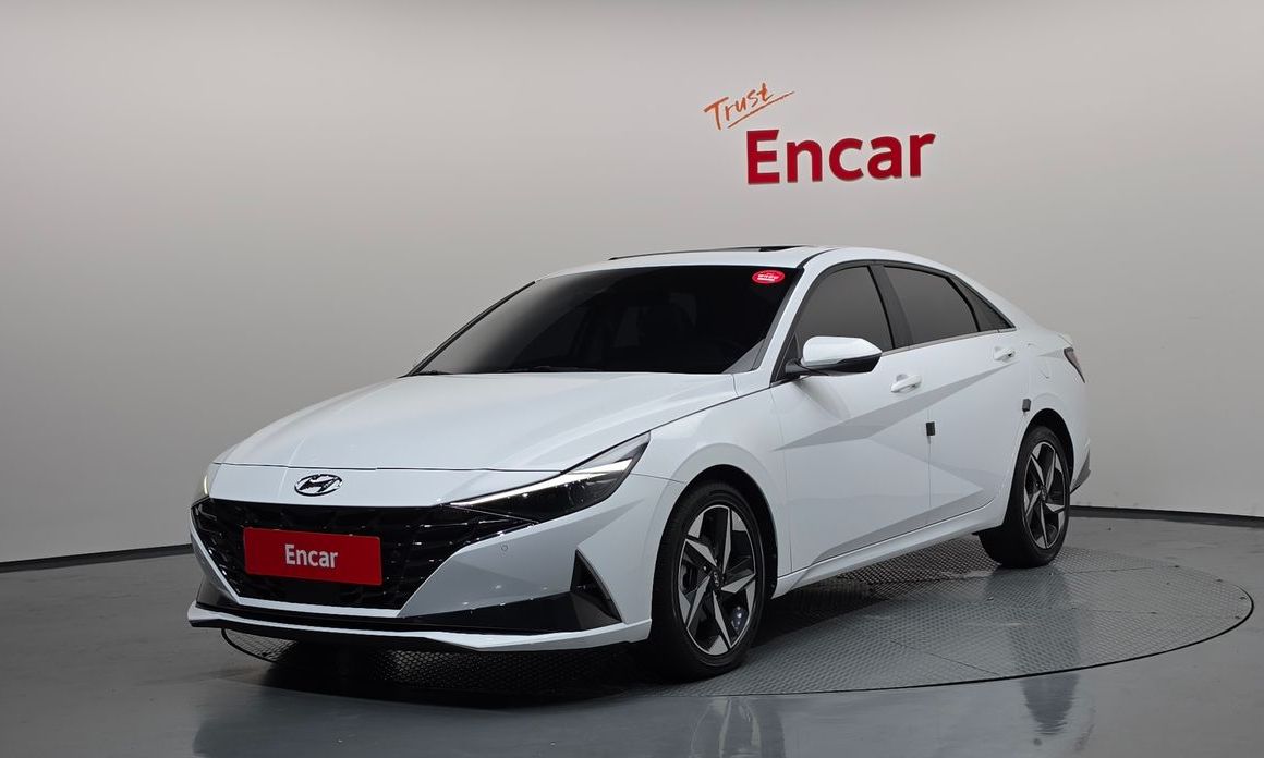 Hyundai AVANTE 2021