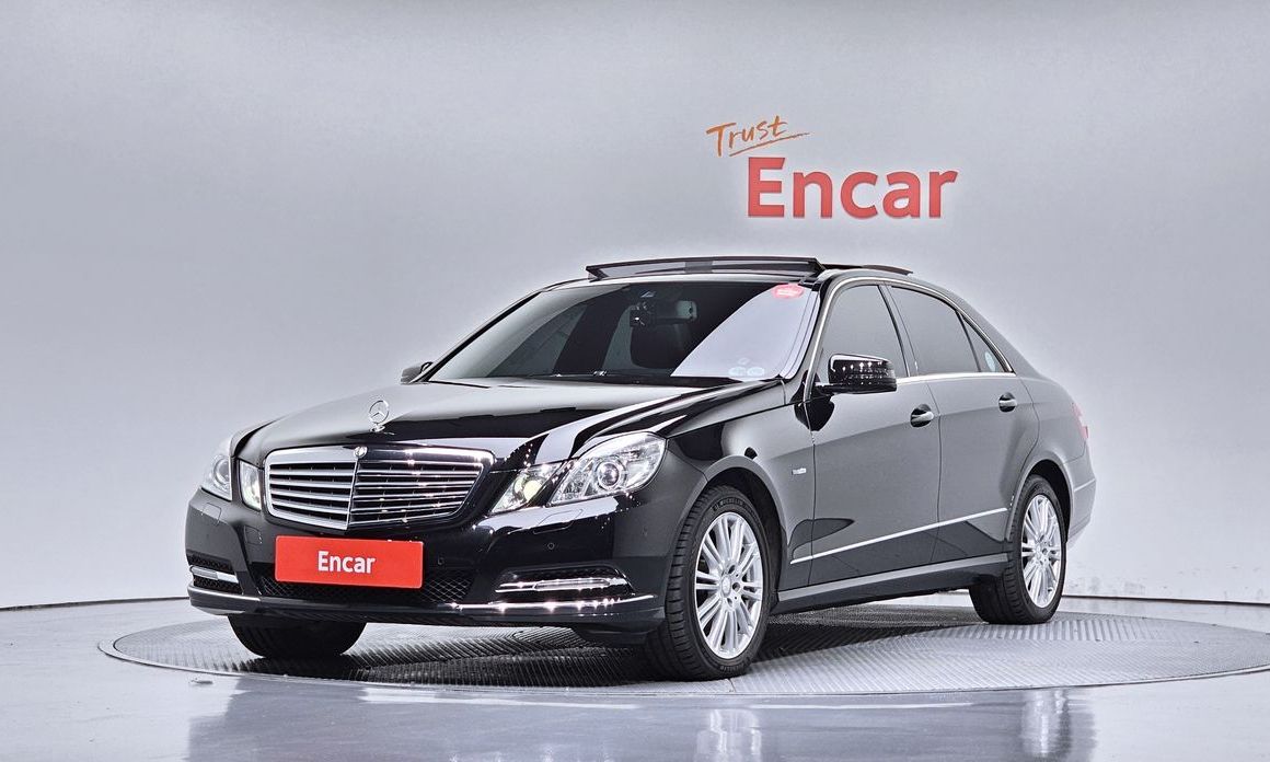 Mercedes-Benz E-Class 2012