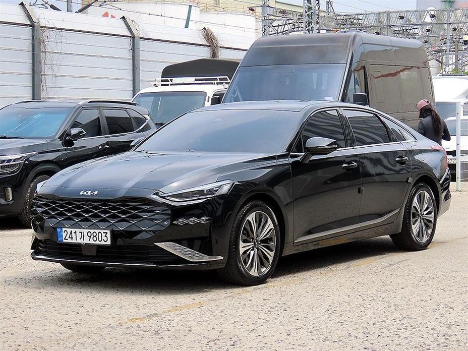 Kia K8 2024