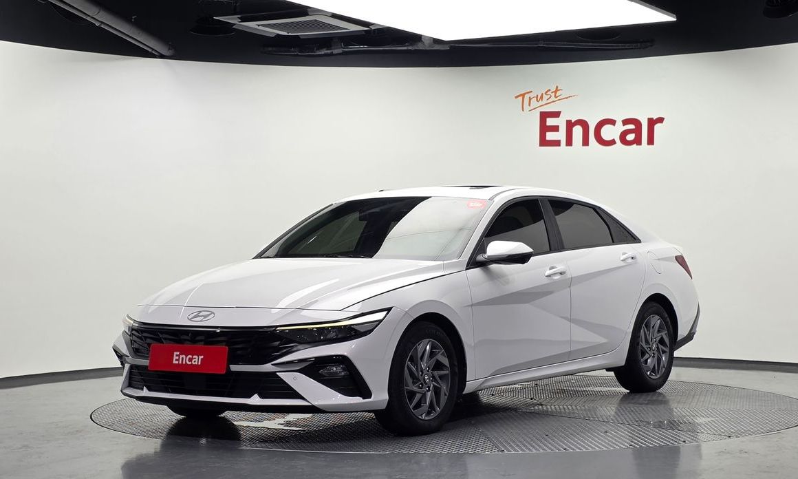 Hyundai AVANTE 2024