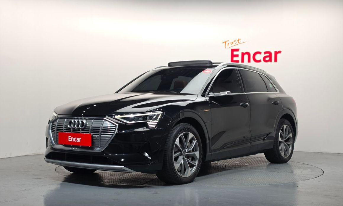 Audi e-tron 2021