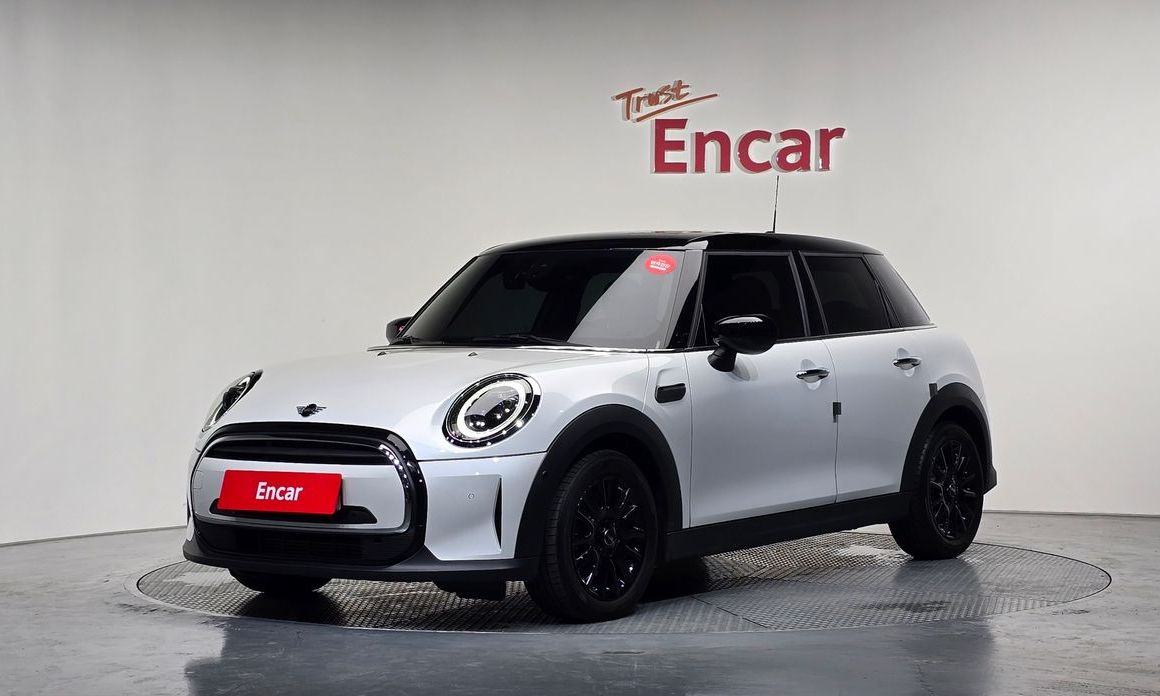 Mini Cooper 2024