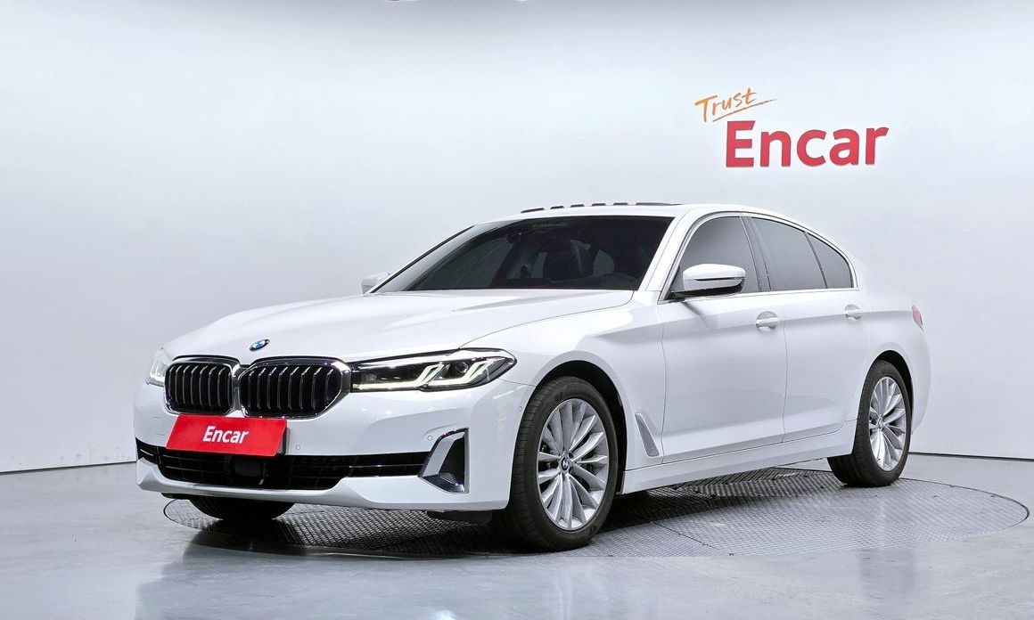 BMW 5-Series 2022