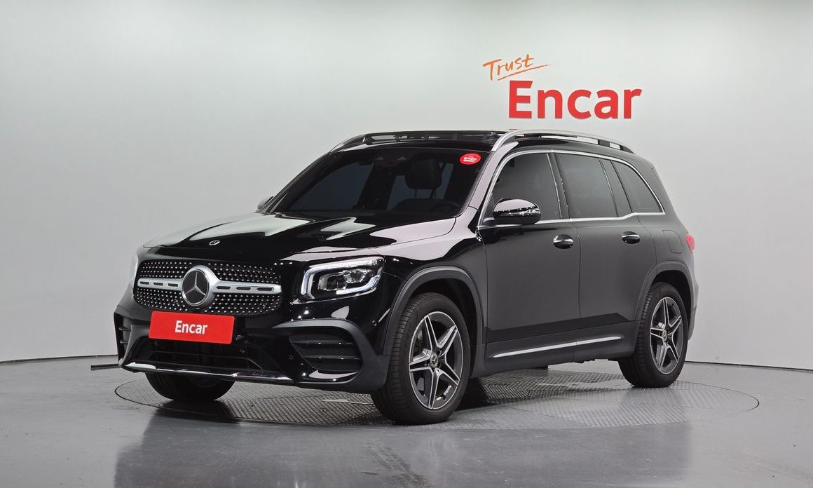 Mercedes-Benz GLB-Class 2023