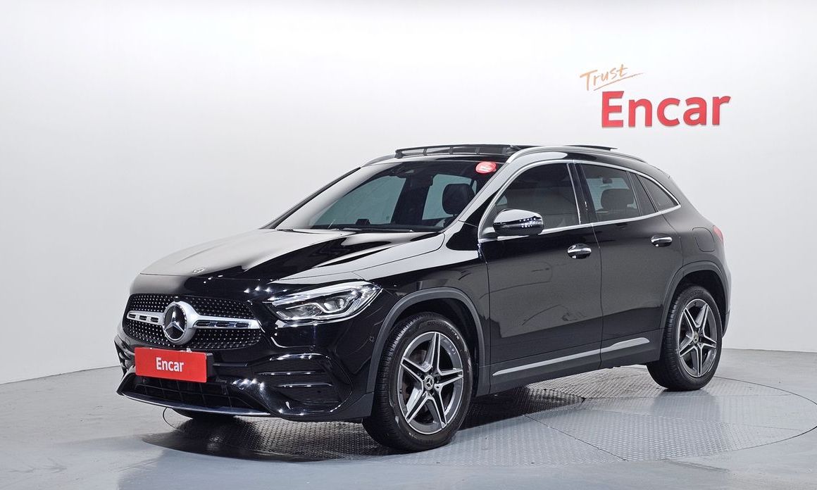 Mercedes-Benz GLA-Class 2021