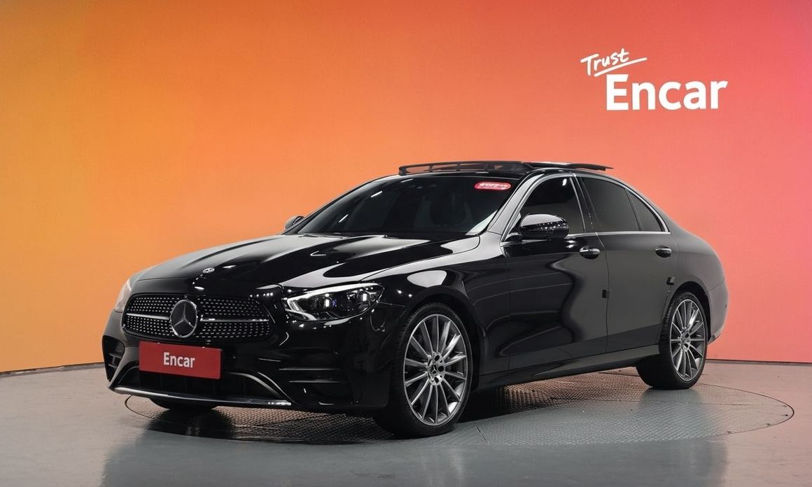 Mercedes-Benz E-Class 2022