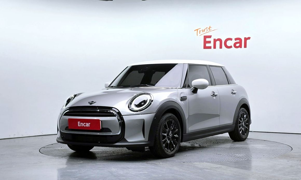 Mini Cooper 2024