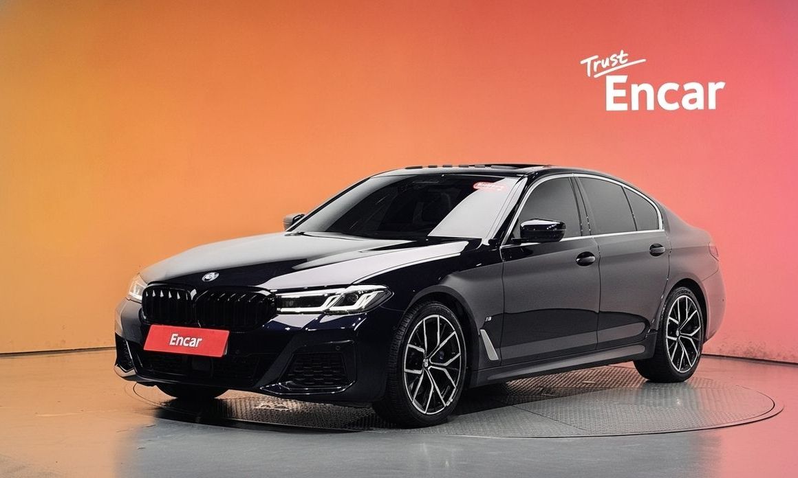 BMW 5-Series 2023