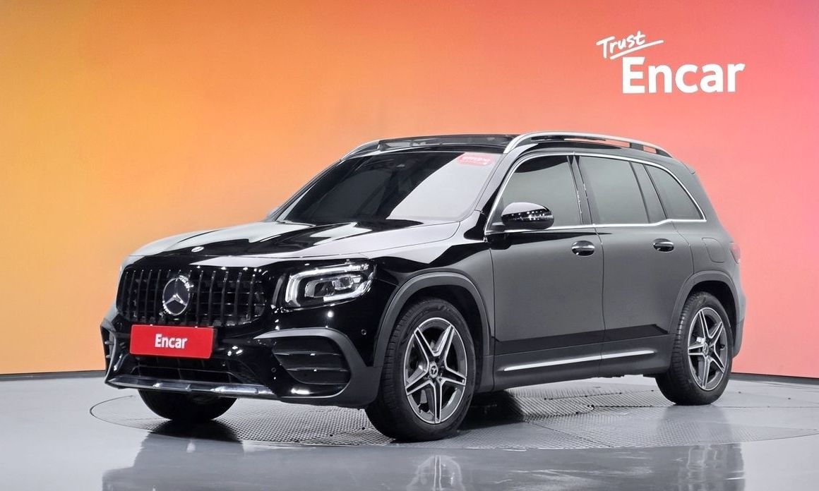 Mercedes-Benz GLB-Class 2021