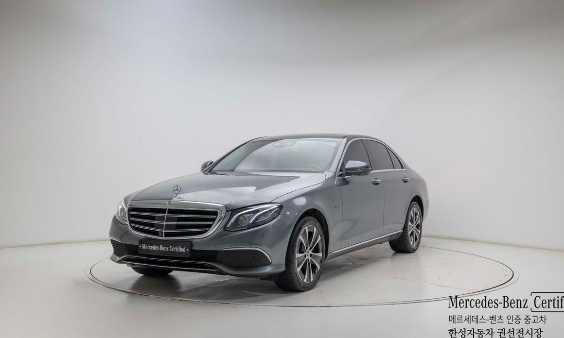Mercedes-Benz E-Class 2020