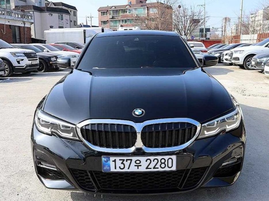 BMW 3-Series 2021