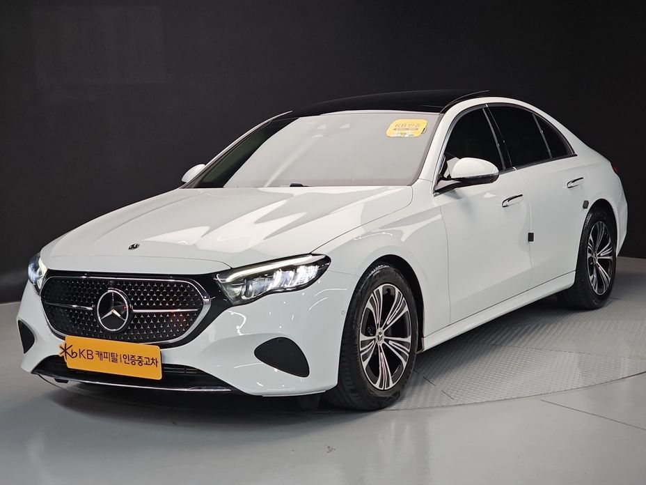 Mercedes-Benz E-Class 2025