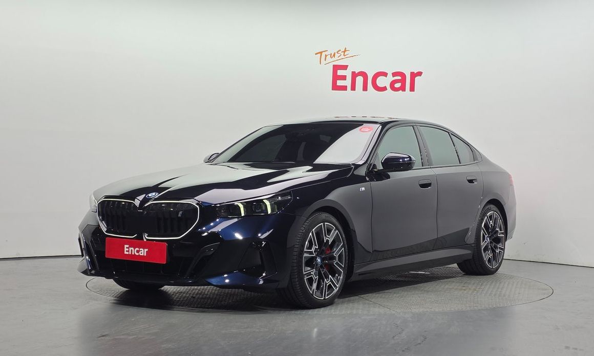 BMW i5 2024