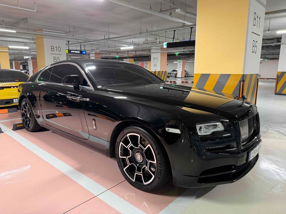 Rolls-Royce Wraith 2021