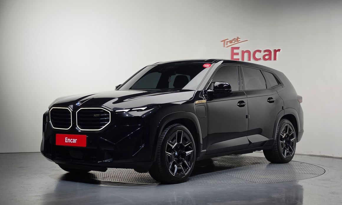 BMW XM 2024