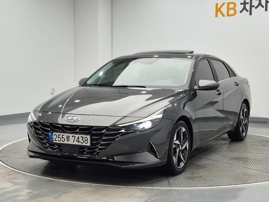 Hyundai AVANTE 2022