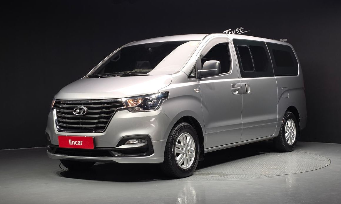 Hyundai Starex 2019