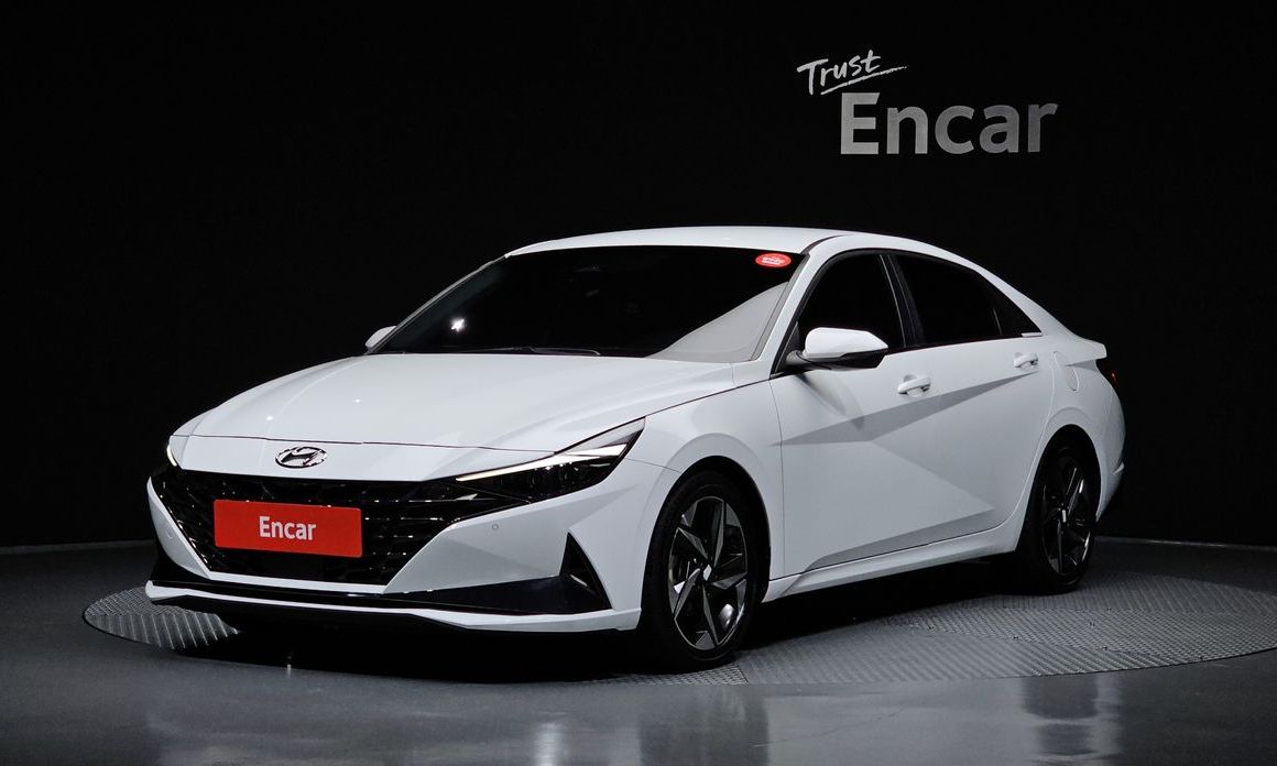 Hyundai AVANTE 2022