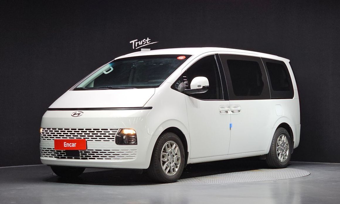 Hyundai Staria 2023