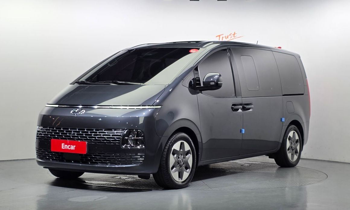 Hyundai Staria 2023