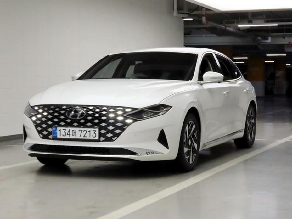 Hyundai Grandeur 2022