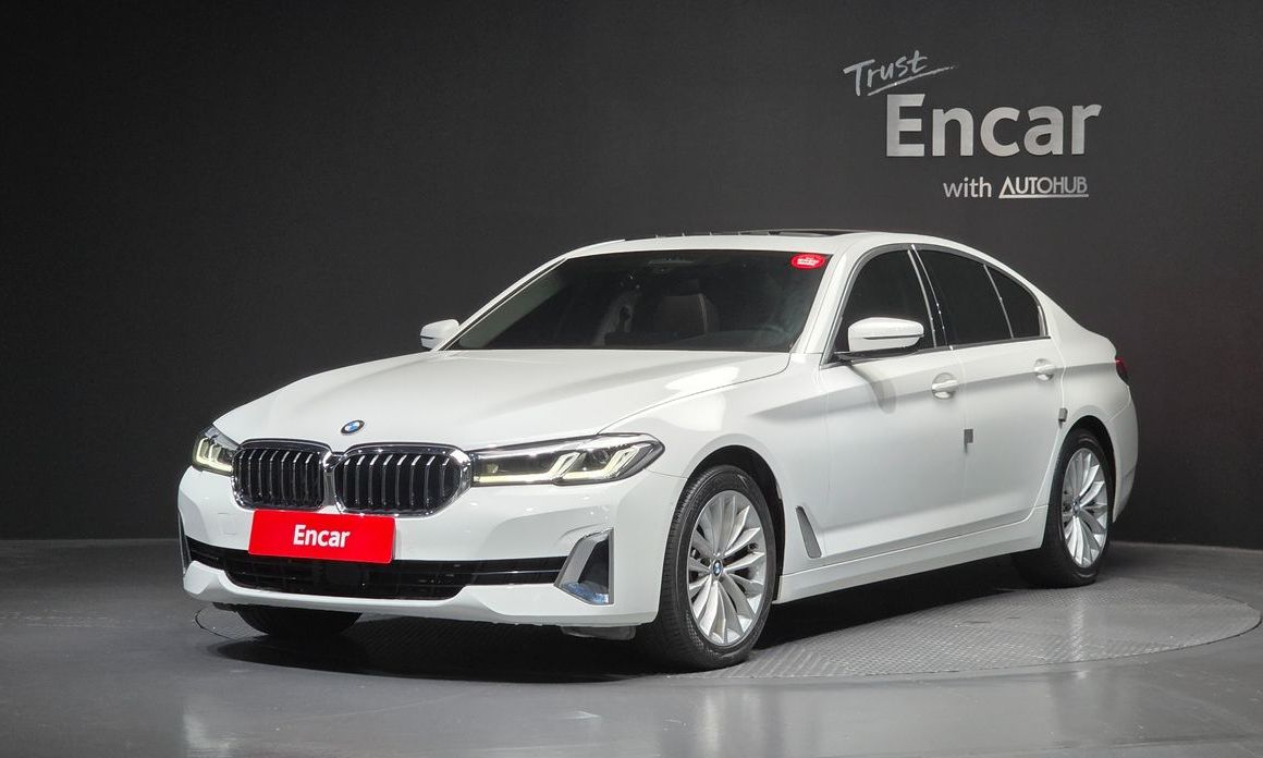 BMW 5-Series 2021