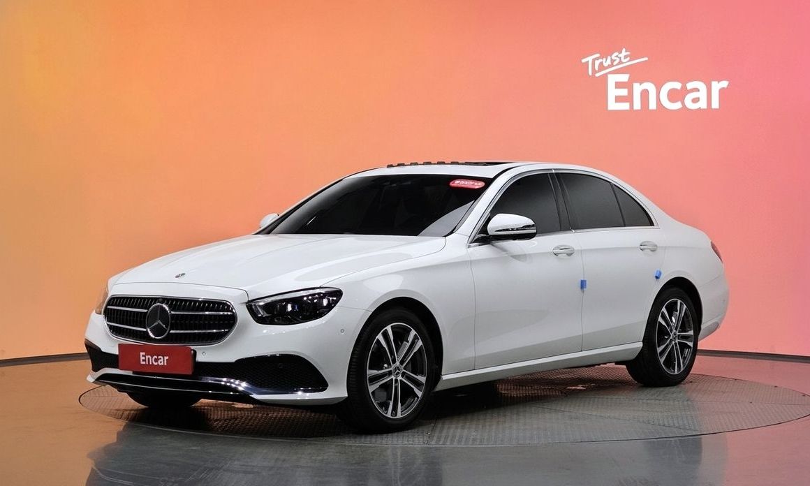 Mercedes-Benz E-Class 2021