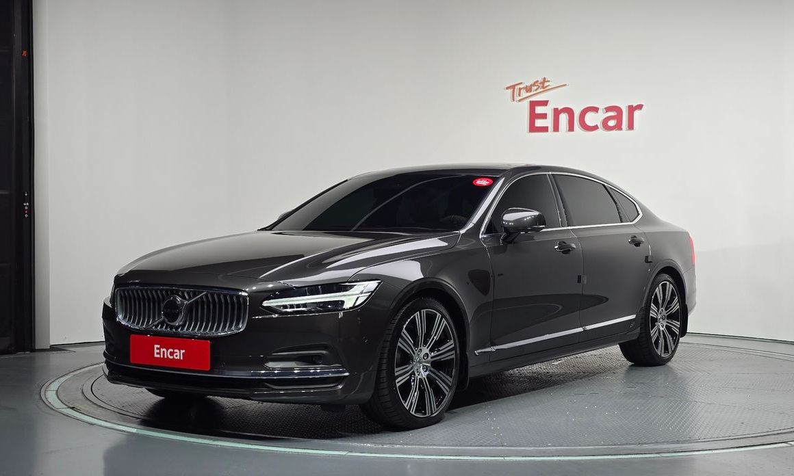 Volvo S90 2023