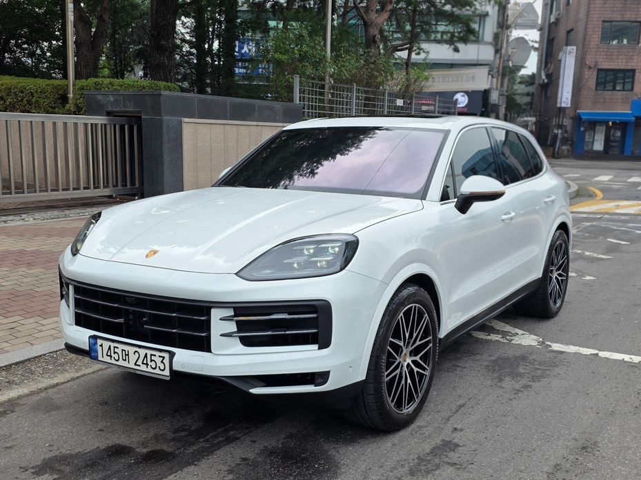 Porsche Cayenne 2024