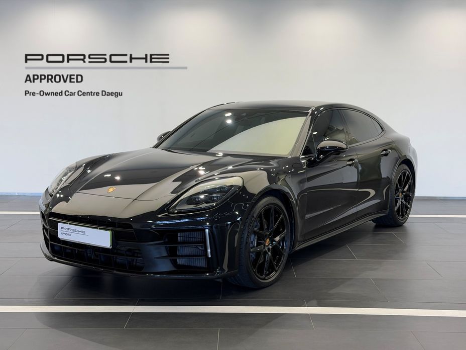 Porsche Panamera 2024