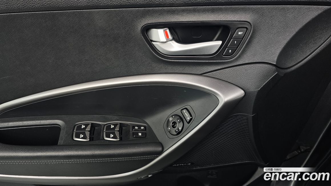 Hyundai Santafe 2015