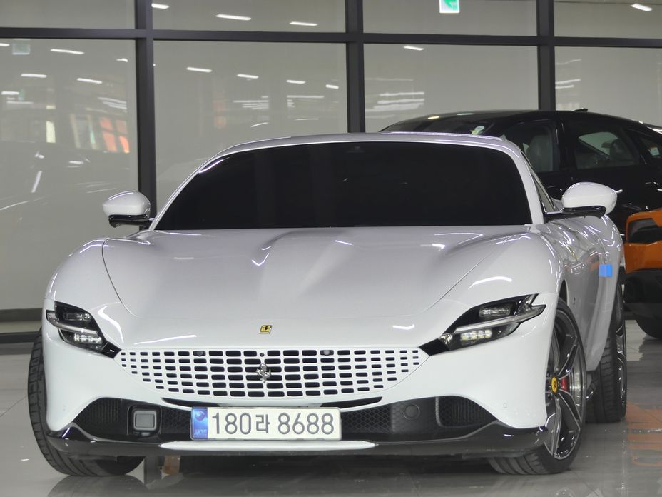 Ferrari Roma 2021