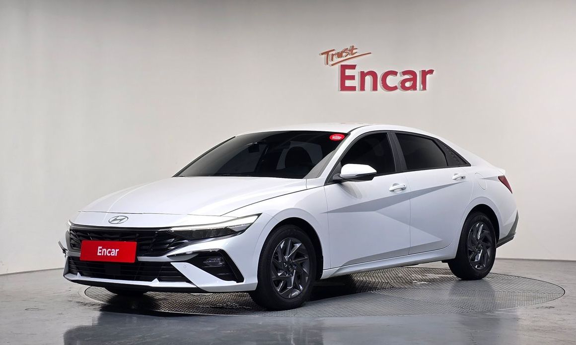 Hyundai AVANTE 2024