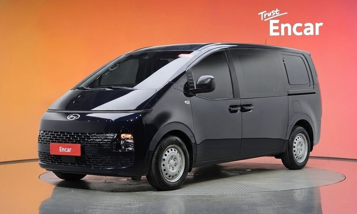 Hyundai Staria 2023
