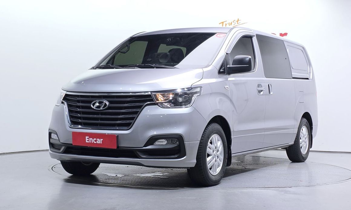 Hyundai Starex 2021