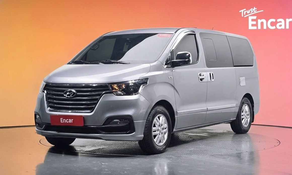 Hyundai Starex 2021