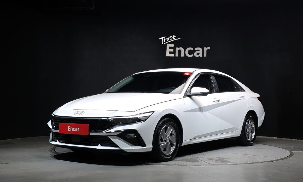 Hyundai AVANTE 2025