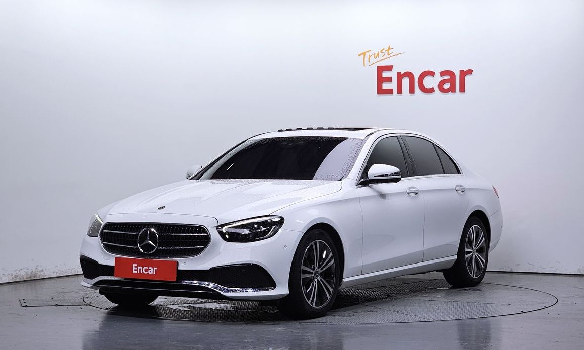 Mercedes-Benz E-Class 2021