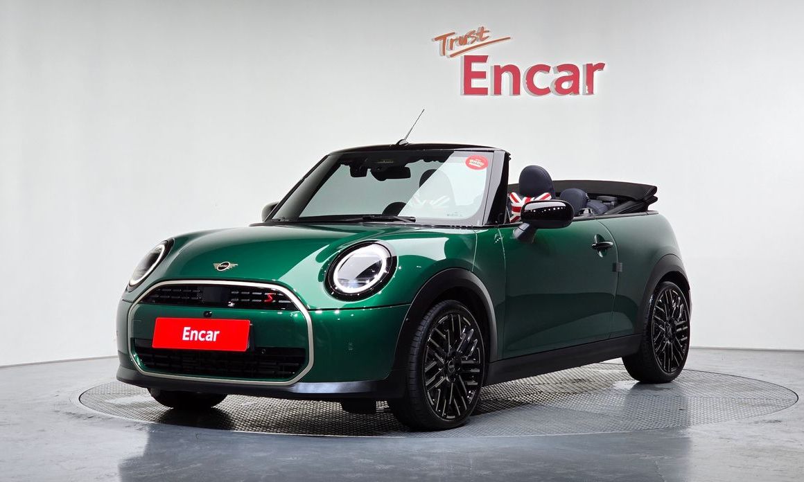 Mini Cooper Convertible 2025