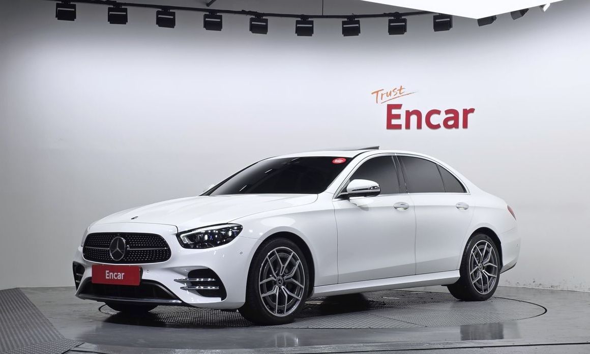 Mercedes-Benz E-Class 2021