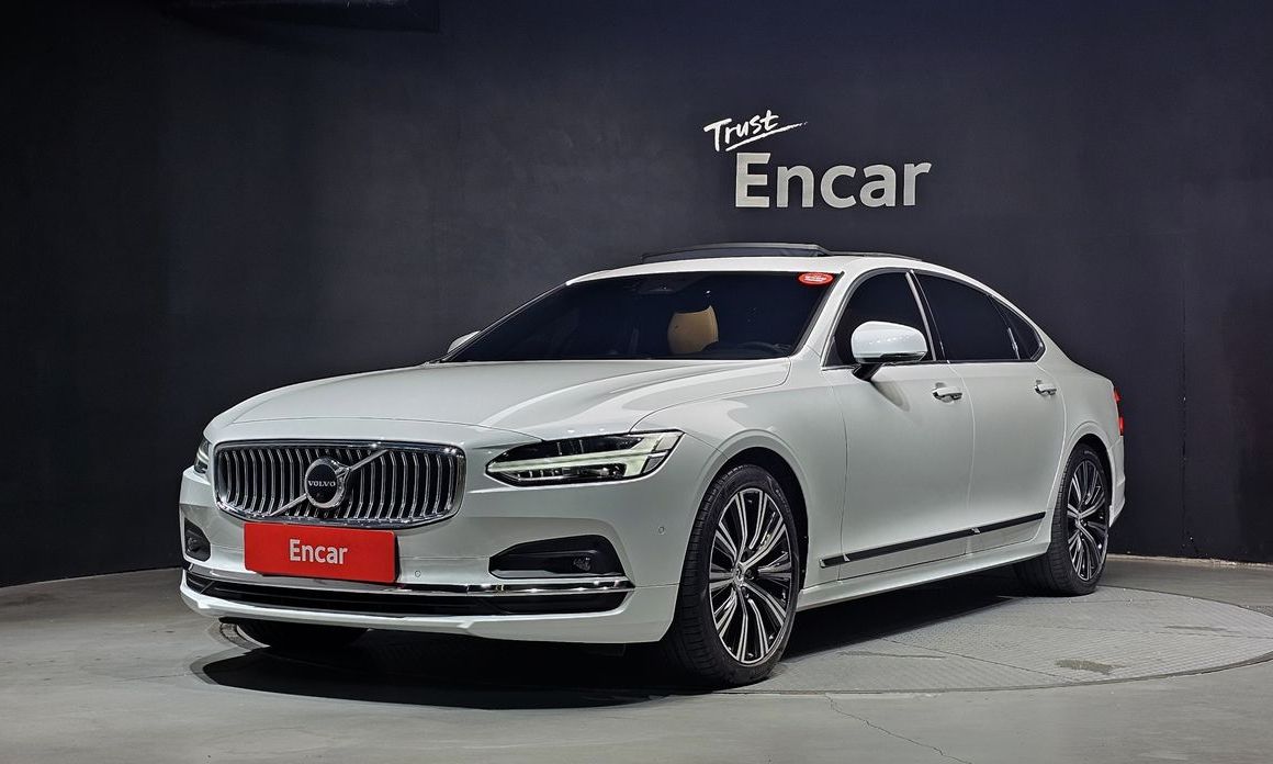 Volvo S90 2023