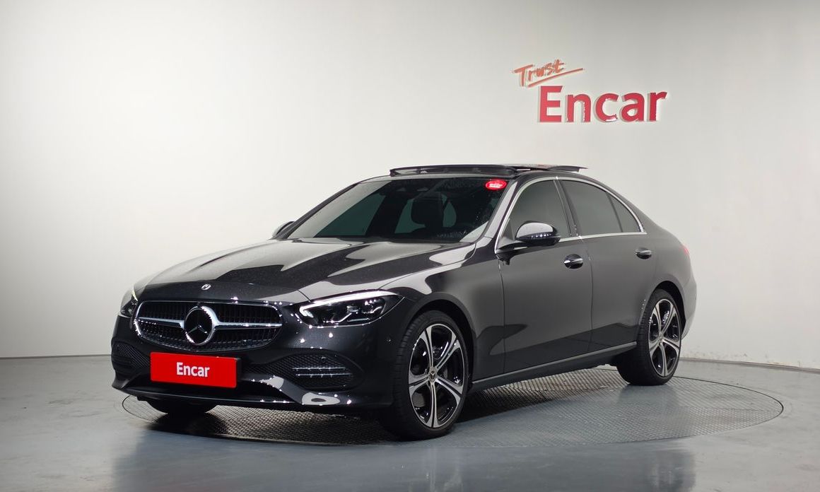Mercedes-Benz C-Class 2023