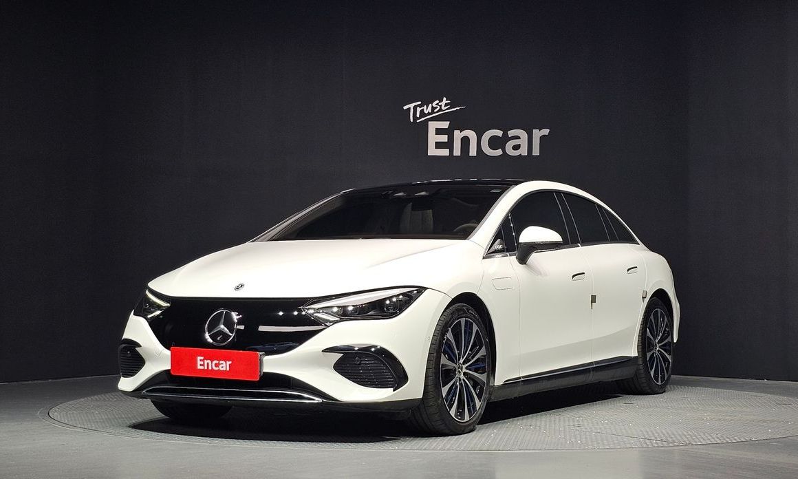 Mercedes-Benz EQE 2023