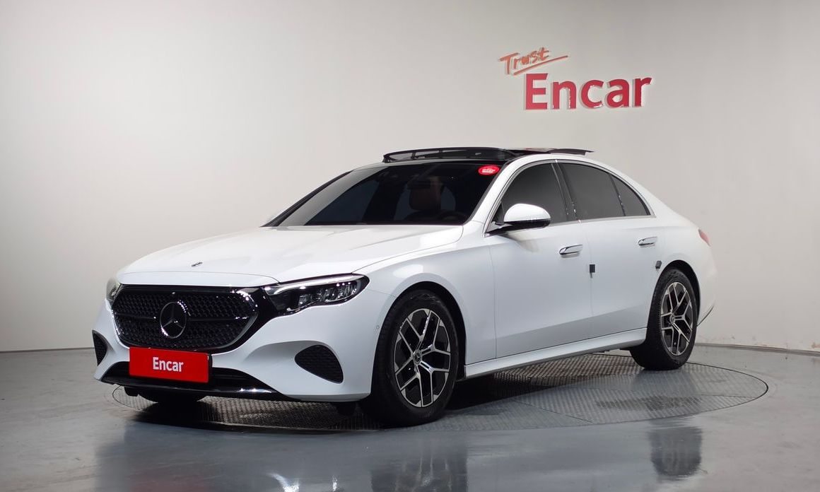 Mercedes-Benz E-Class 2025
