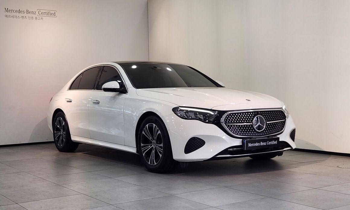 Mercedes-Benz E-Class 2025